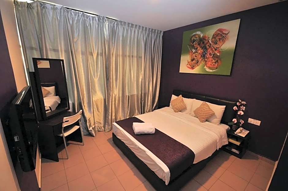 BIZ HOTEL