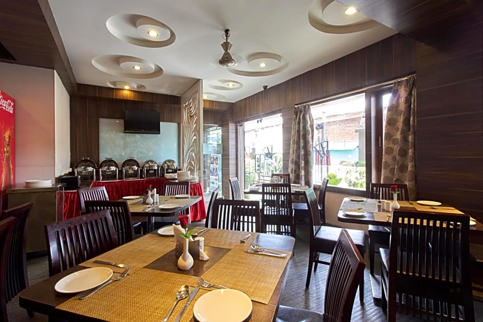 Rajdarbar Hotel & Banquets