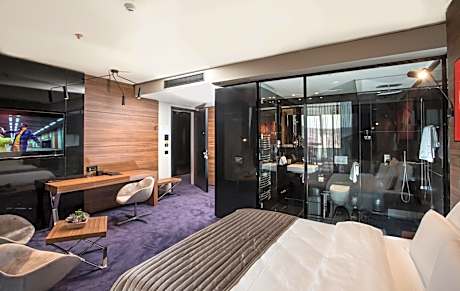 Deluxe Single Room