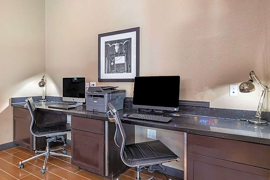 Best Western Plus Big Lake Inn