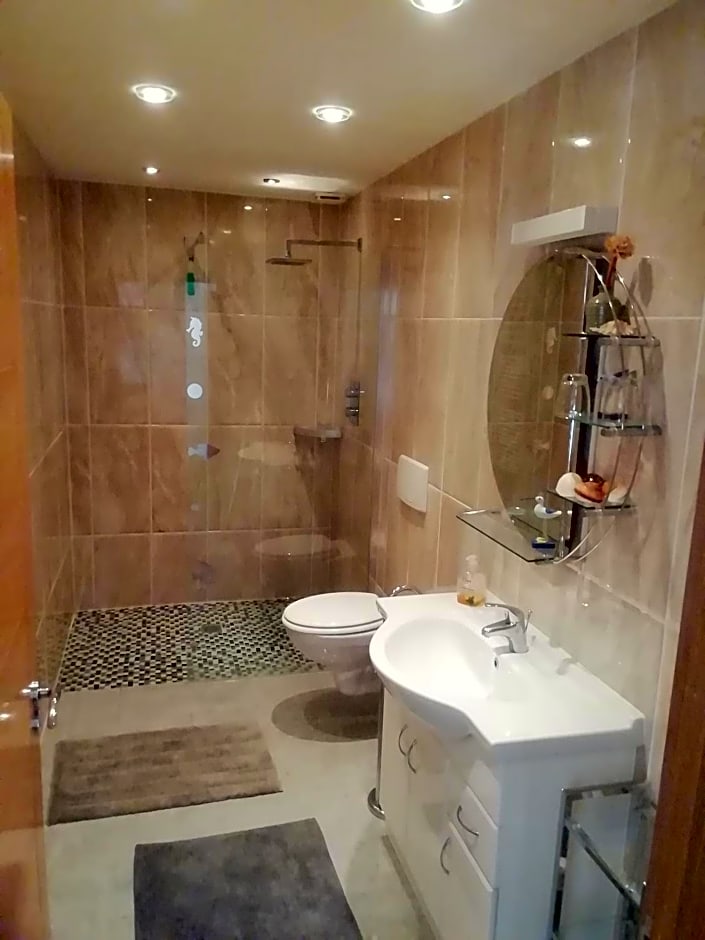 Bellevue Josselin 1a Chemin des Cruyere