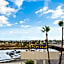 Golden Sails Hotel