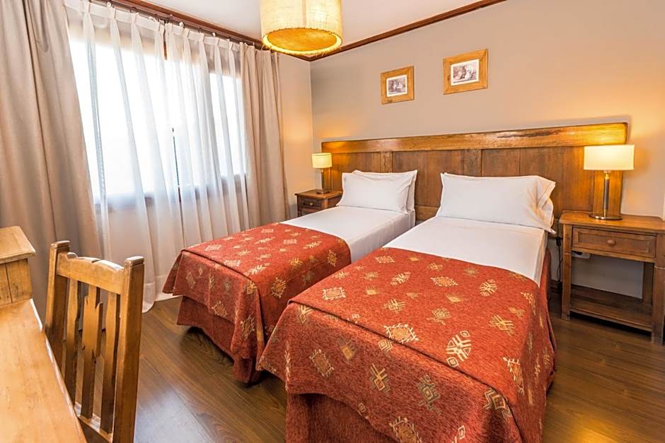 Photo 1 of 4 of Classic 1 Double Bed or 2 Beds