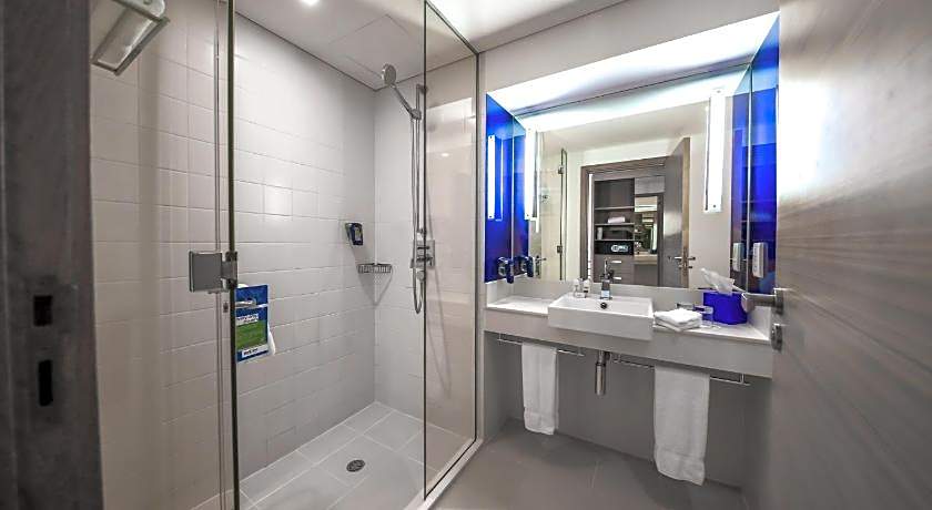 Park Inn Abu Dhabi, Yas Island