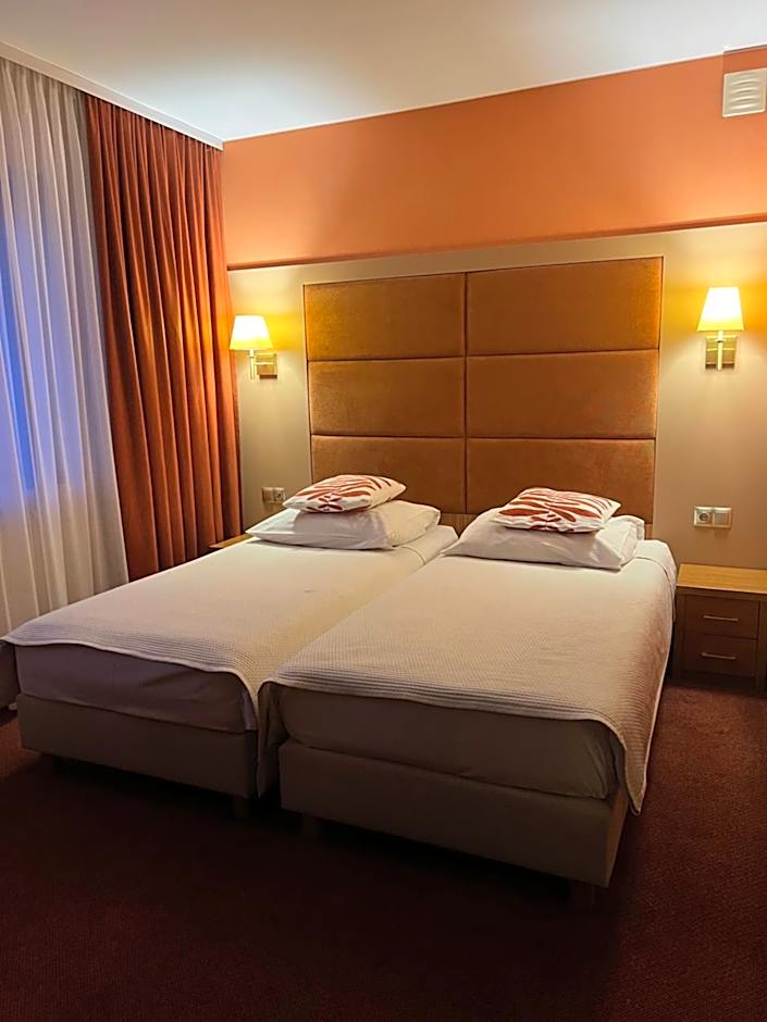 Hotel Restauracja Willa Radwan