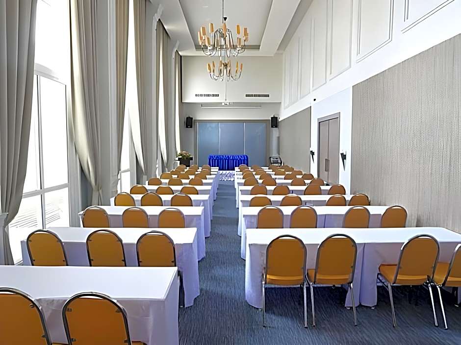 Bright Hotel Khon Kaen