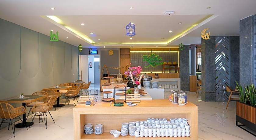 Facade Hotel by Azana