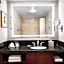 DoubleTree by Hilton - Philadelphia Center City