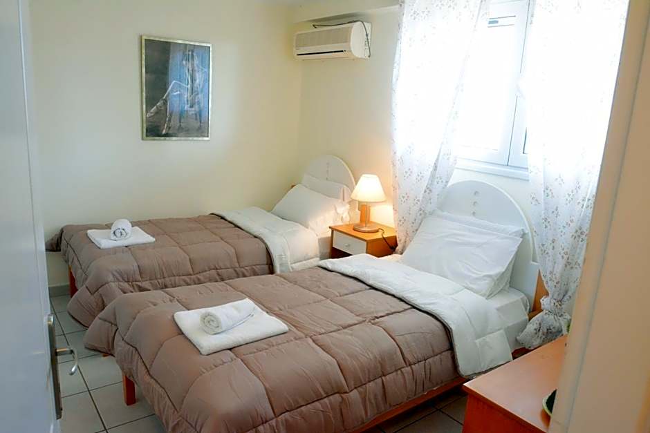 Glyfada Gorgona Apartments