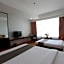 Paseo Premiere Hotel