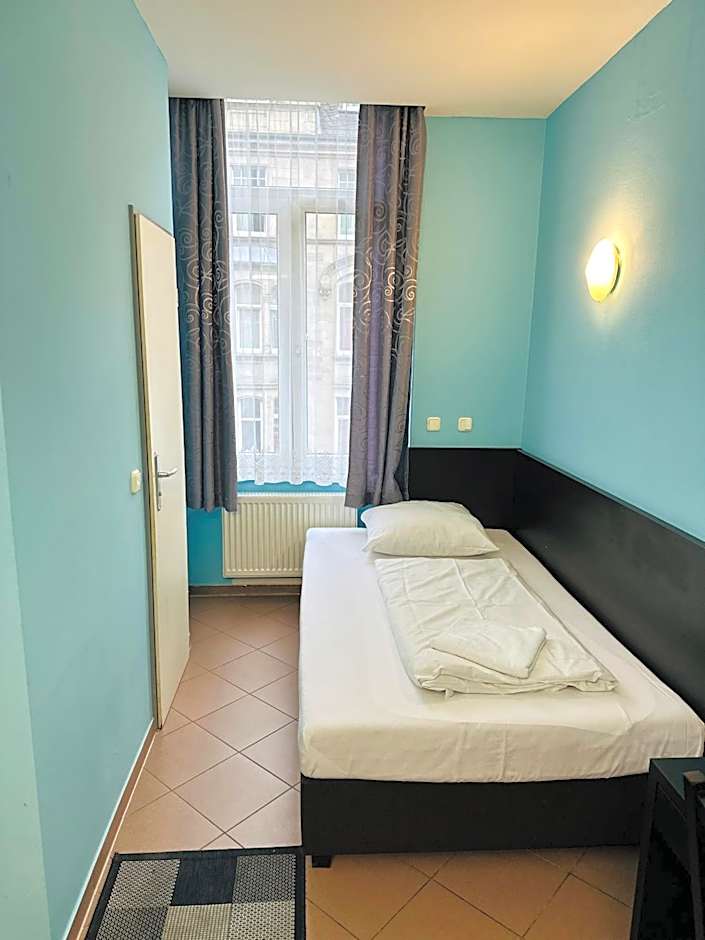 Angel Hotel