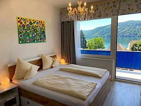 Double Room with Balcony and Lake View
