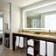 Archer Hotel Falls Church