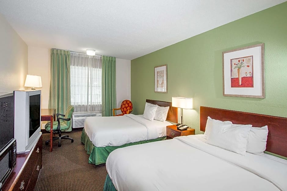 Baymont by Wyndham Jefferson City