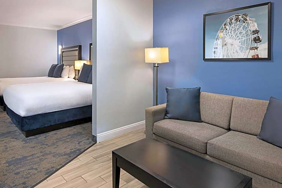 City Express by Marriott Manhattan Beach