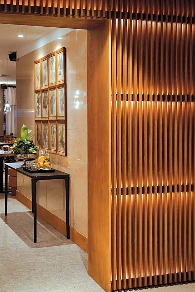 Hotel Dom Carlos Park