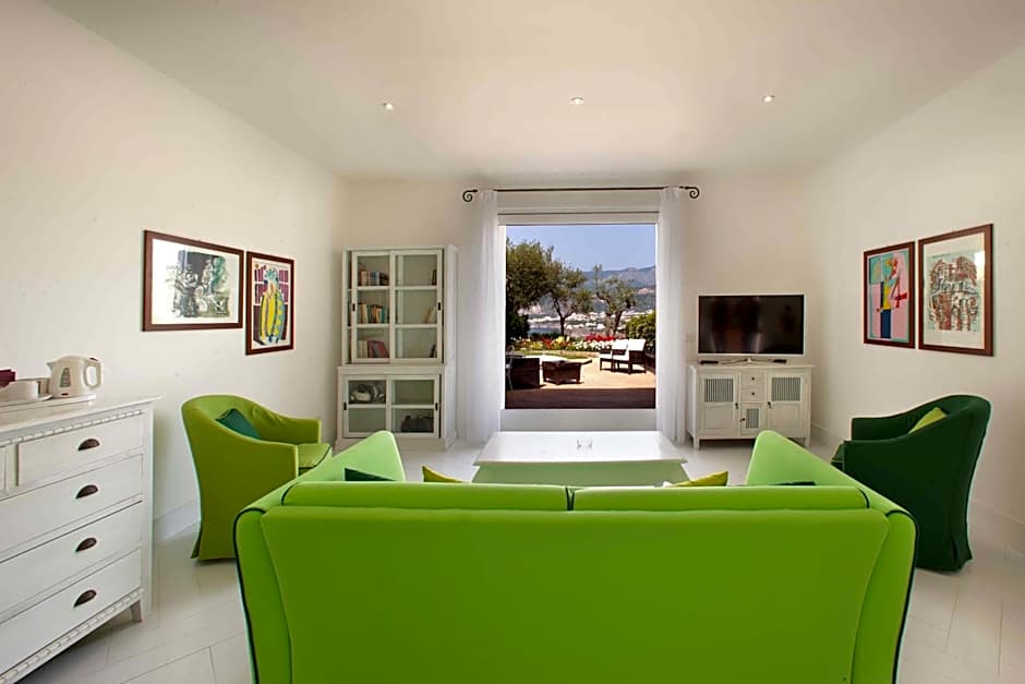 Hotel Bristol