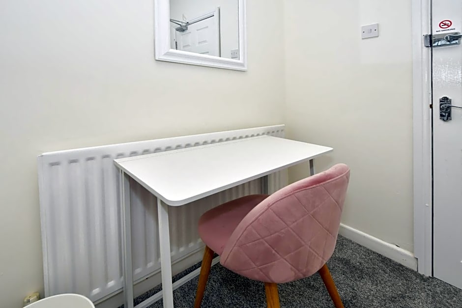 Townhouse @ Hall O Shaw Street Crewe