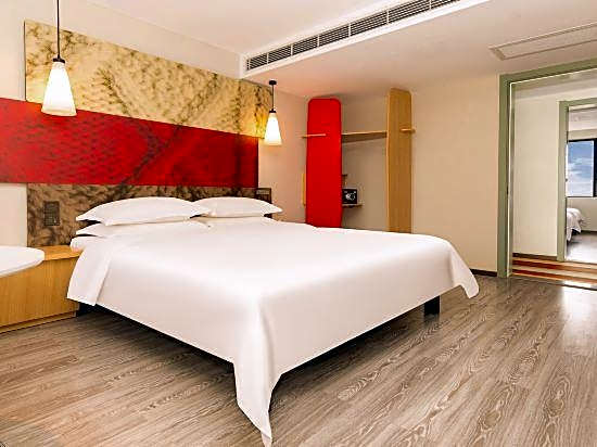 ibis Hotel Guilin Railway Station