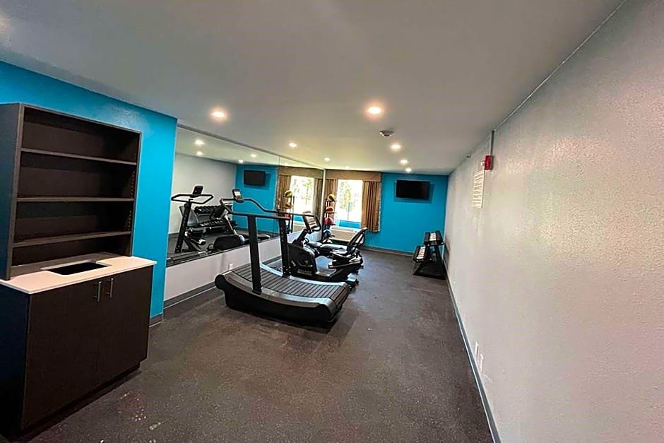 Baymont by Wyndham East Ridge - Chattanooga