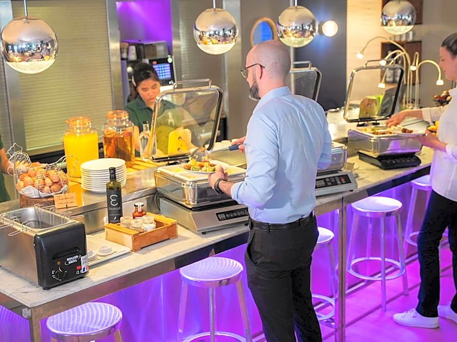 Mercure Paris Massy Gare TGV
