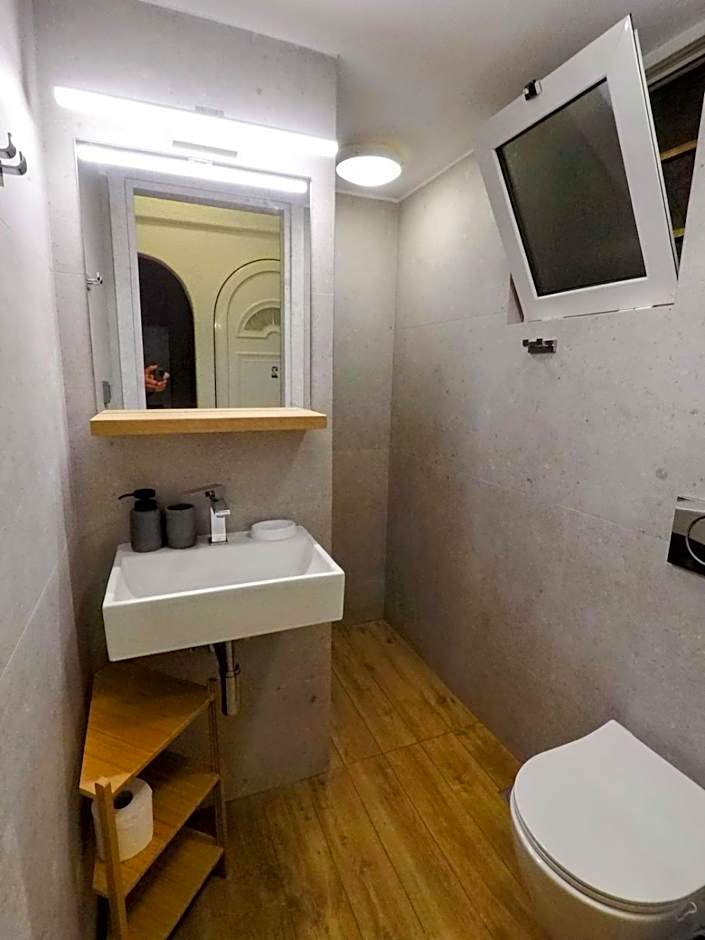 Mirabella Apartments