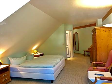 Large Double Room