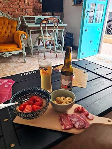 Palazzo ReSilente- Ostello