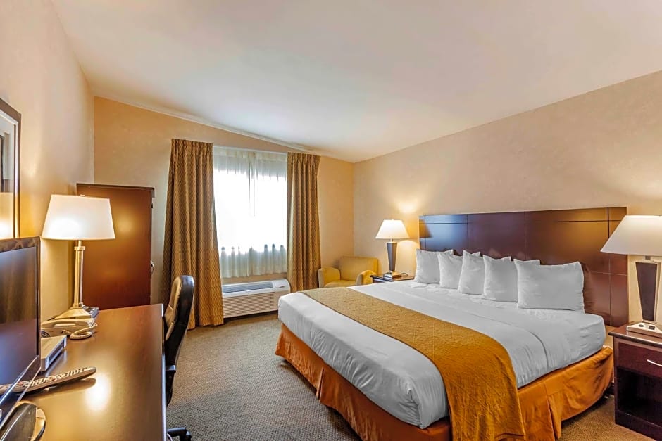 Quality Inn Near Seattle Premium Outlets