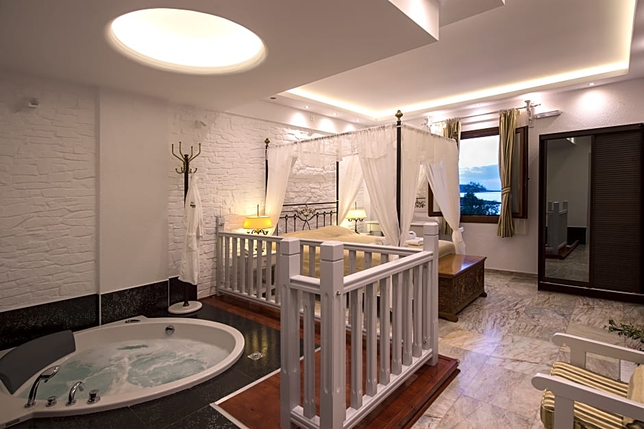 Photo 1 of 13 of Penthouse Suite