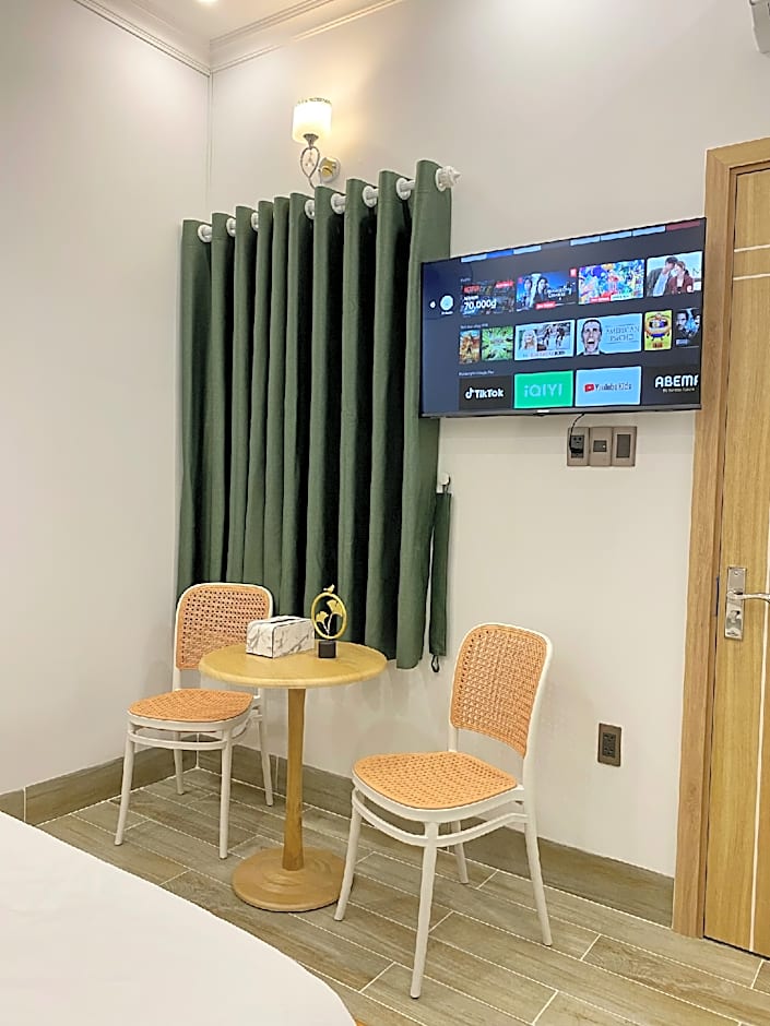 Ngoc Huyen Hotel Branch 2