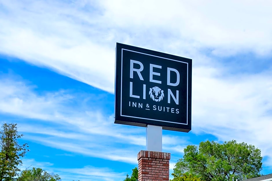 Red Lion Inn & Suites Port Orchard