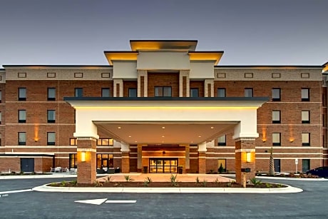 Hampton Inn by Hilton Sneads Ferry North Topsail Beach