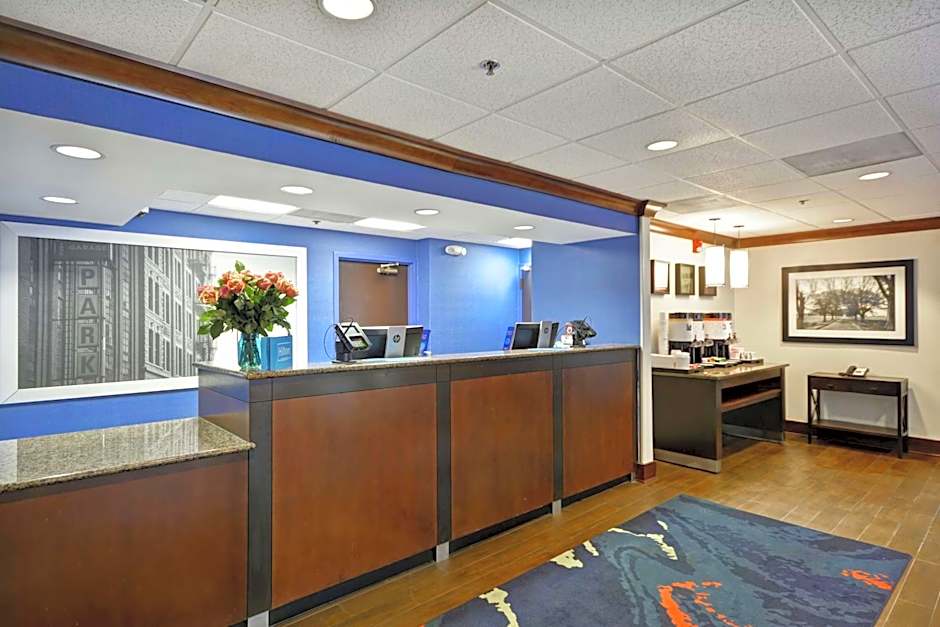 Hampton Inn By Hilton Birmingham/Mountain Brook