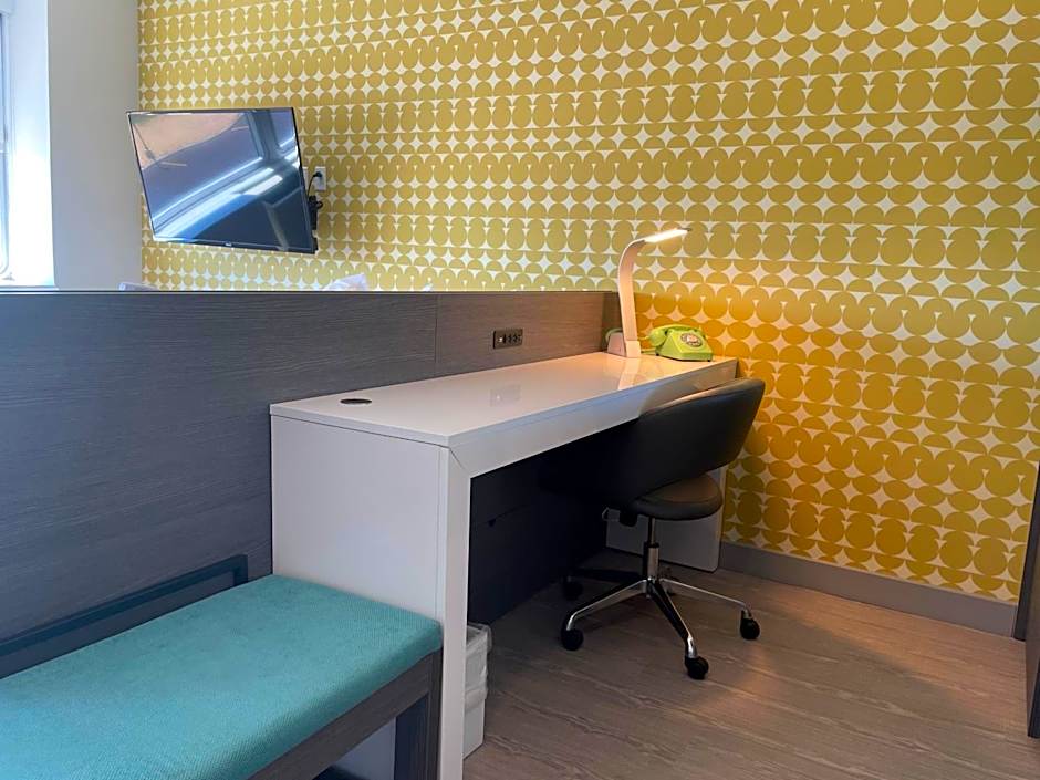 The Orbit Hotel, Trademark Collection by Wyndham