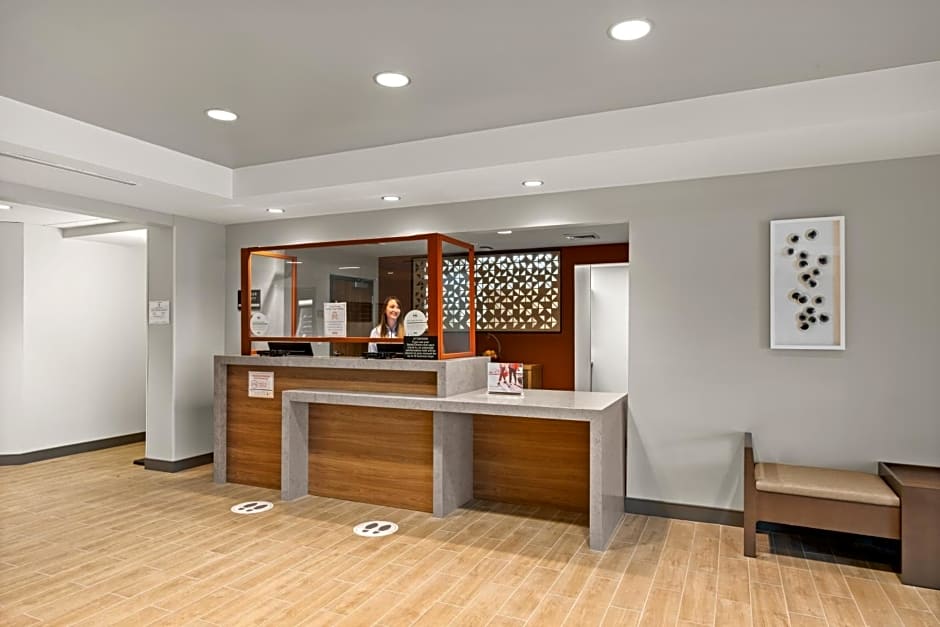 Candlewood Suites Sumner Puyallup Area