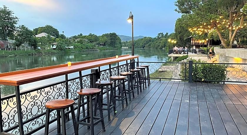 Royal River Kwai Resort & Spa