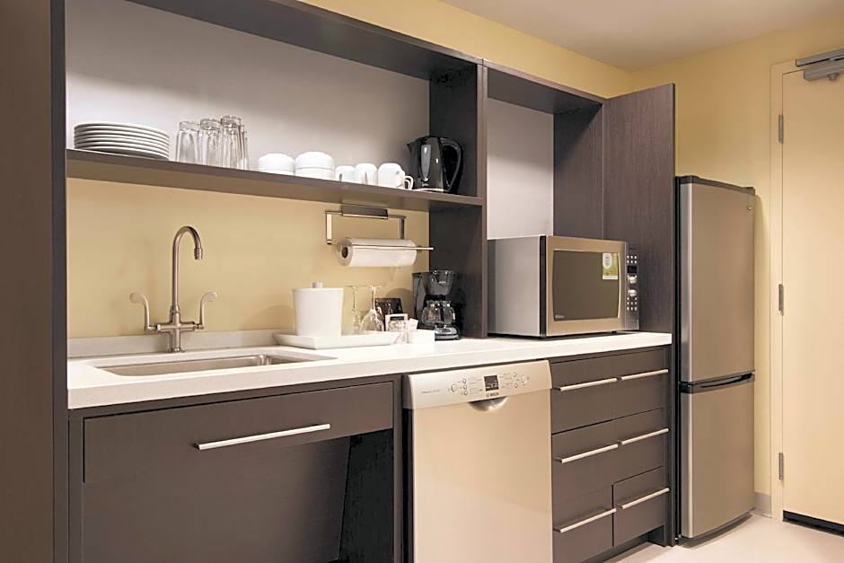 Home2 Suites by Hilton Fort St. John