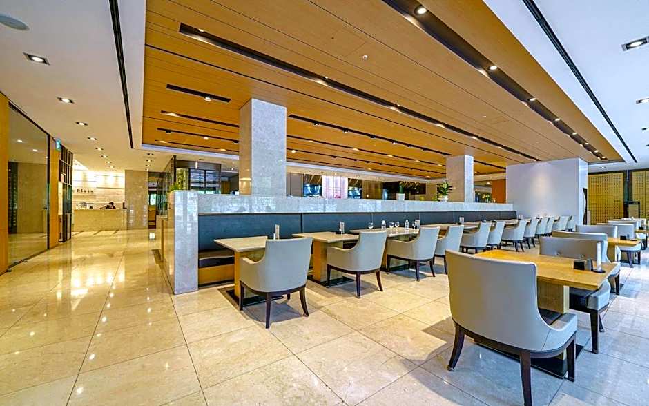 Hotel Hyundai by Lahan Ulsan