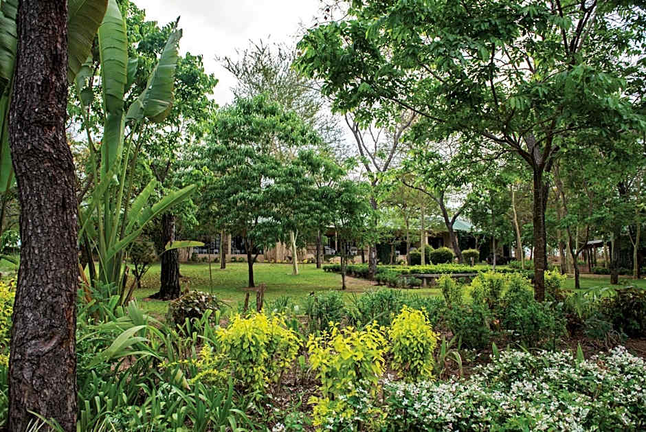 Perry's Bridge Hollow Boutique Hotel