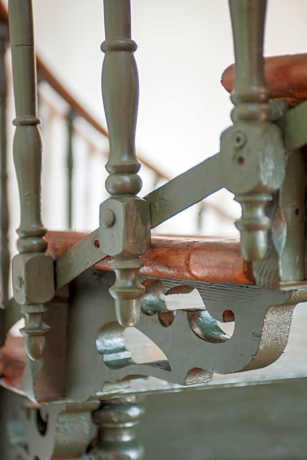 Chai du Chateau de Morteuil