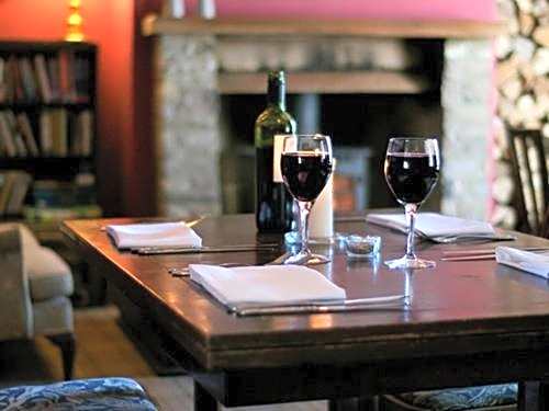 The Oakhill Inn