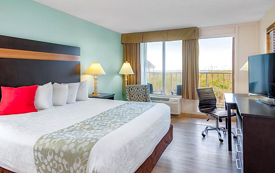 Ramada Plaza by Wyndham Nags Head Oceanfront