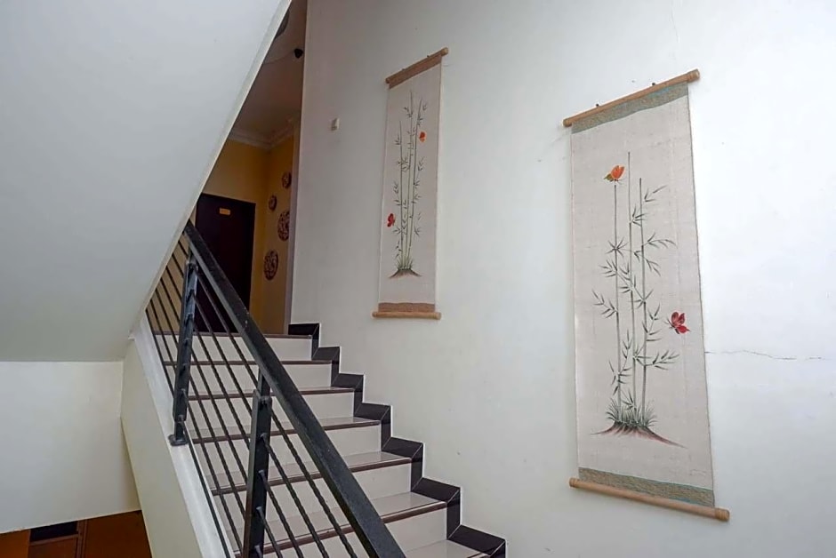 RedDoorz Syariah @ Namira Hotel