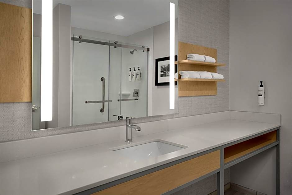 Hilton Garden Inn South Bend