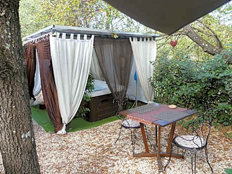 Au Cabanon Chez Nath - chbre d'hôtes