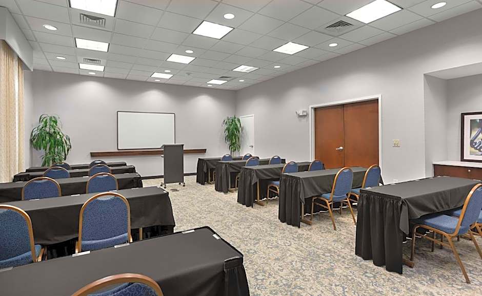 Hampton Inn By Hilton And Suites Belmont, Nc