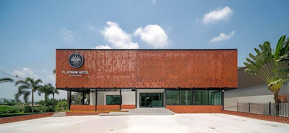 Platinum Hotel