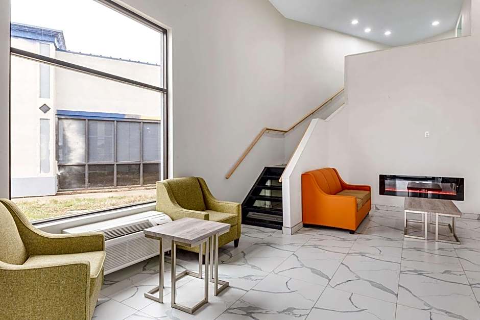 Quality Inn & Suites Sulphur Springs