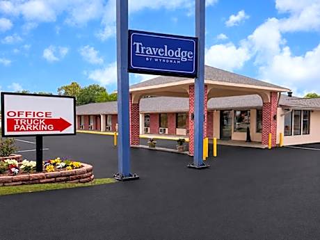 Travelodge by Wyndham Jackson I-40 Exit 82